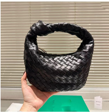 BÖTTEGÀ VĘNETÀ
Candy Jodie Handbag