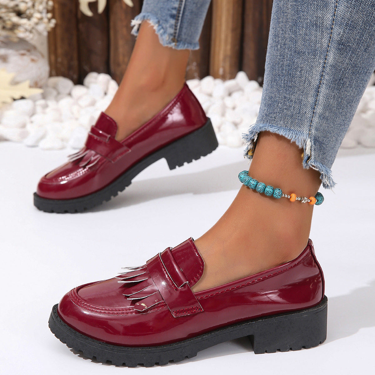 Women’s Fashion Vintage Patent Leather Shiny Shoes