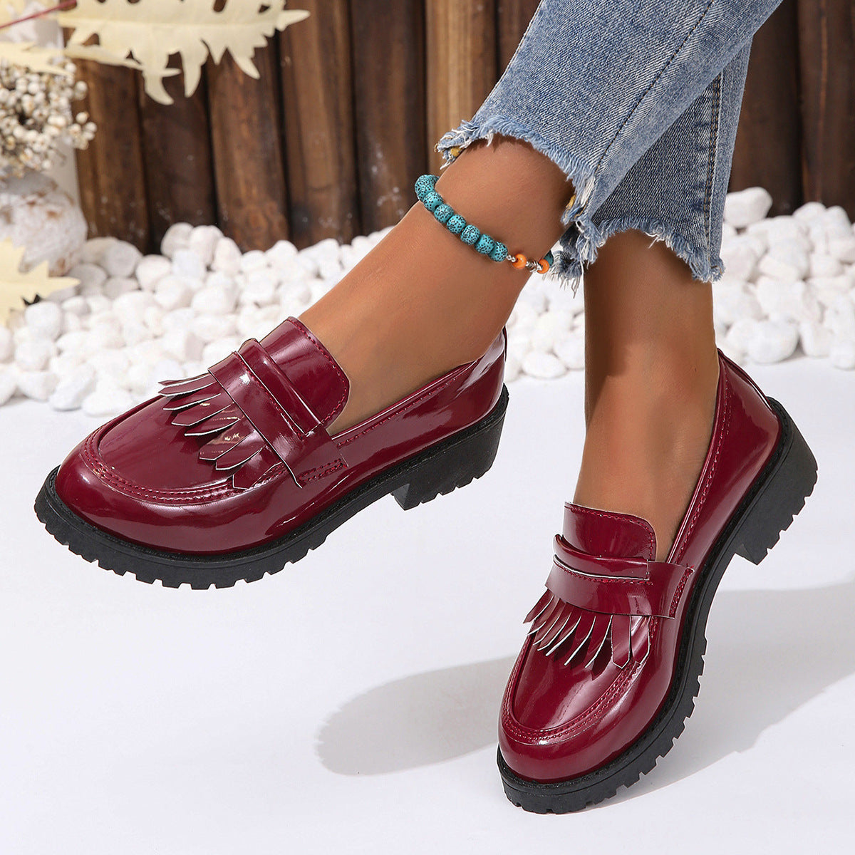 Women’s Fashion Vintage Patent Leather Shiny Shoes